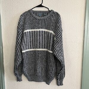 Vintage Weekends Brand Knit Sweater